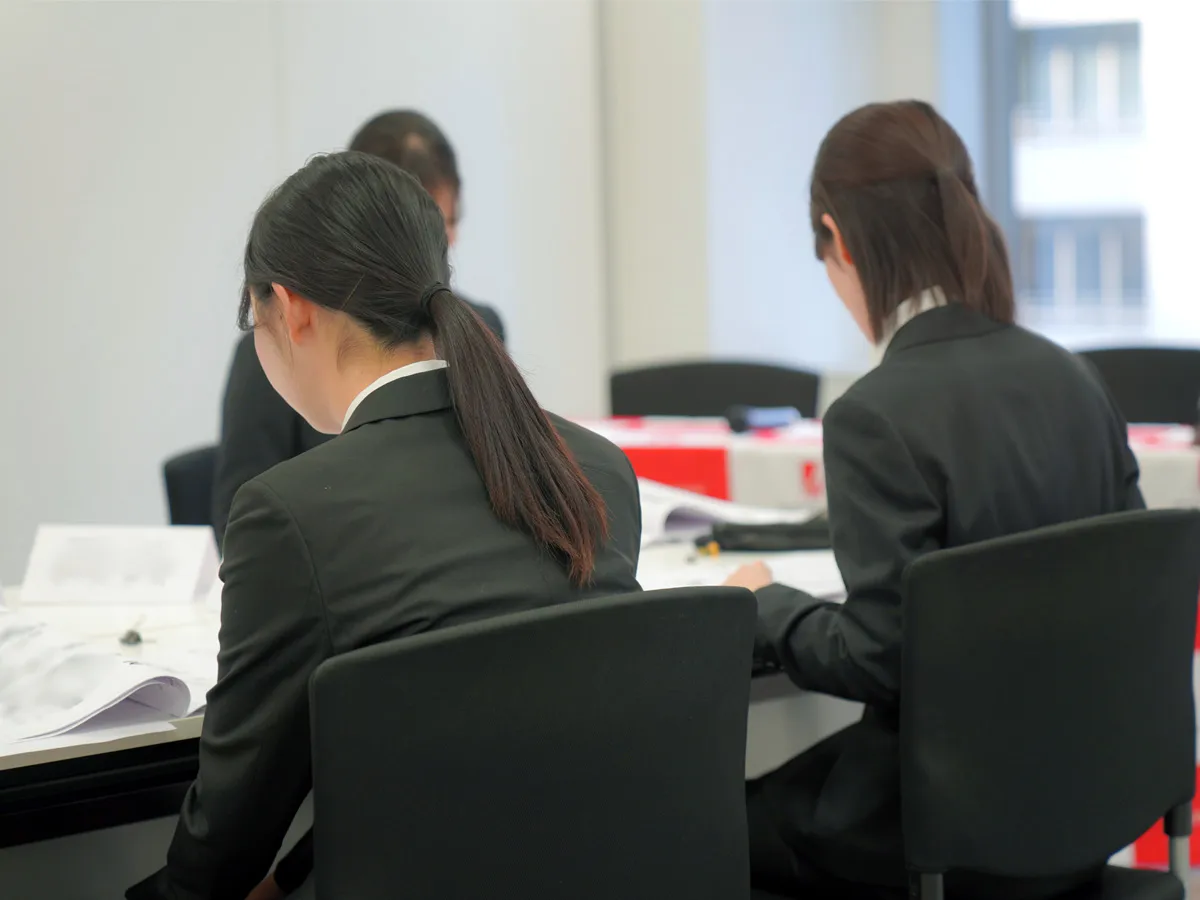 ベリーベスト法律事務所78期修習生向け座談会の福岡会場での様子