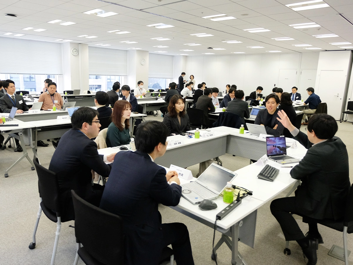 『75期同期会研修』を東京オフィスで開催いたしました。