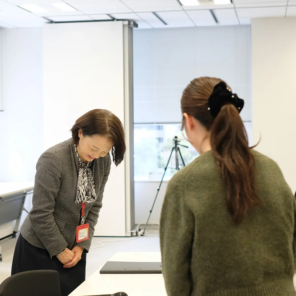 2026年新卒パラリーガル対象『サービス研修』の様子