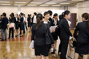 ミャンマー人留学生就職フェアの様子1
